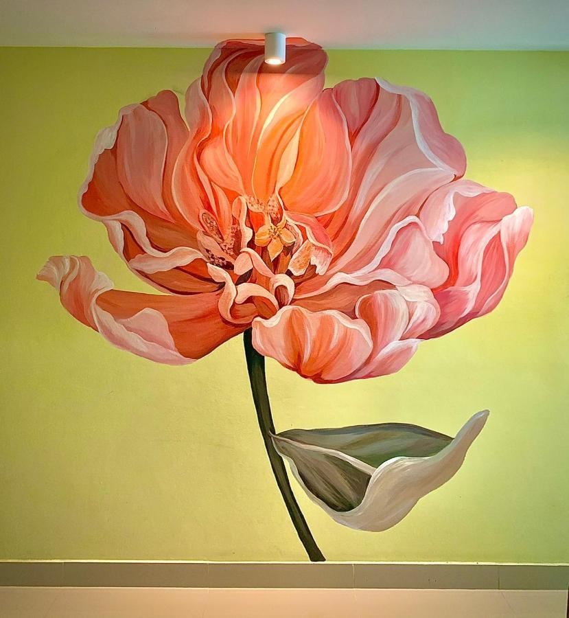 Salin Home Hotel Ramkhamhaeng Bangkok Exteriör bild