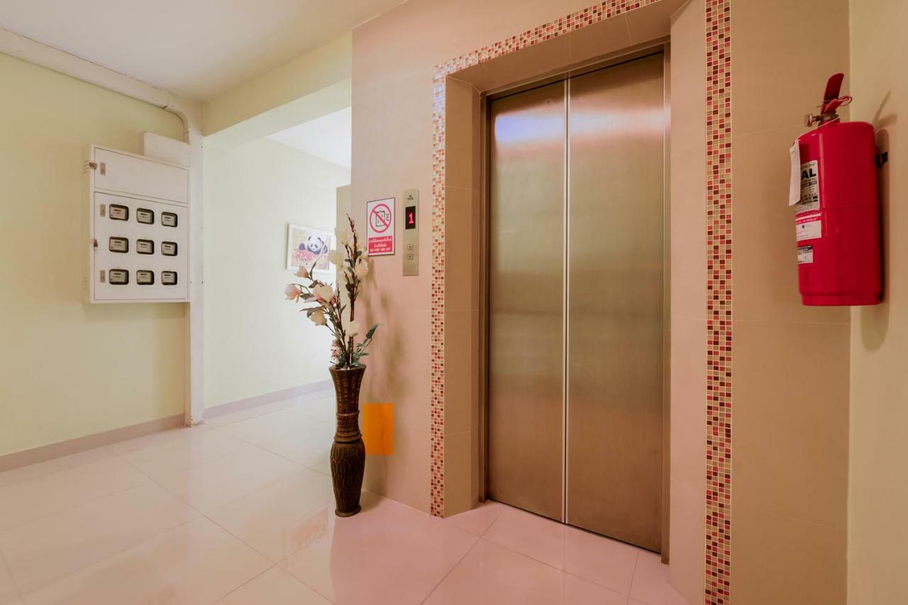 Salin Home Hotel Ramkhamhaeng Bangkok Exteriör bild