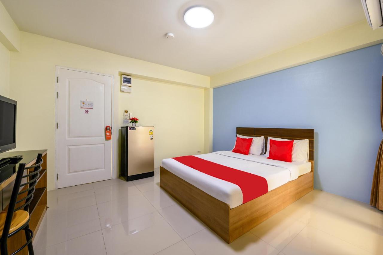 Salin Home Hotel Ramkhamhaeng Bangkok Exteriör bild